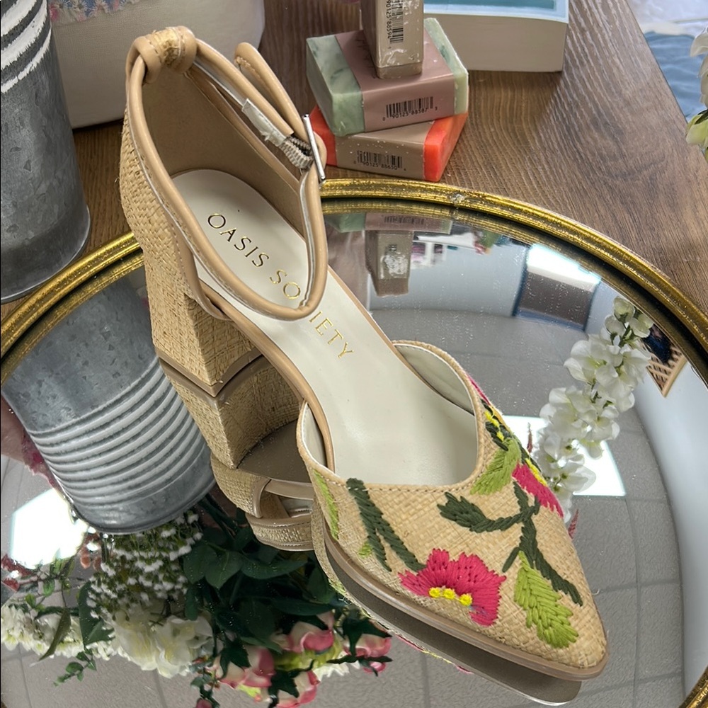 Tan and Pink Floral Platform Shoes with Ankle Strap